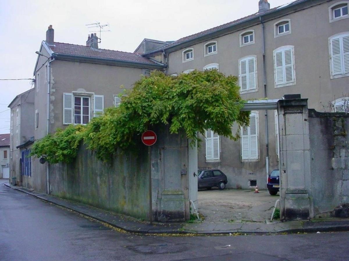 Appartement Historique Au Centre De Toul, Proche Cathedrale, Tous Services Inclus - Fr-1-584-74 Eksteriør billede